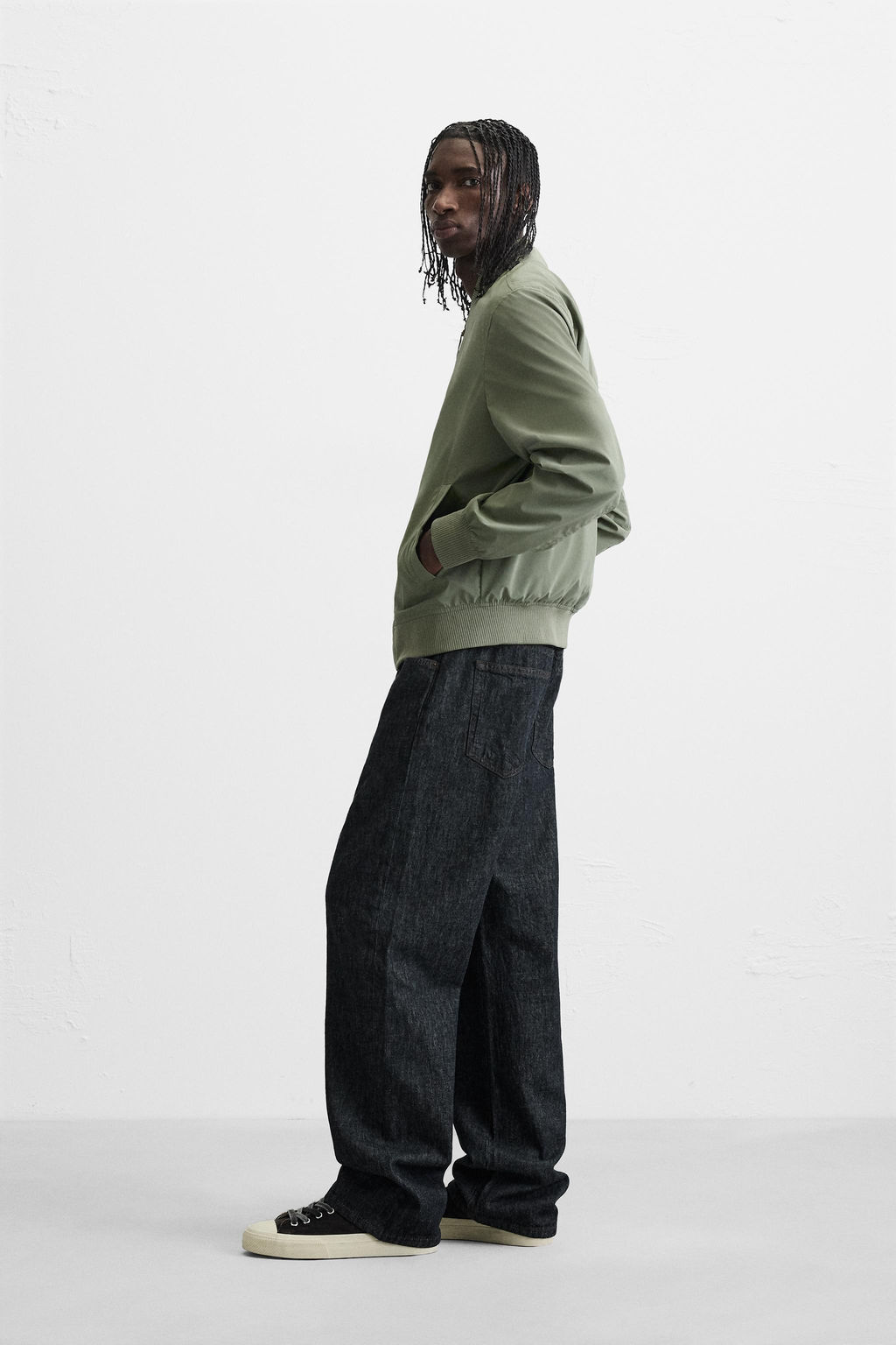 LIGHTWEIGHT BOMBER JACKET - Zara фото 4