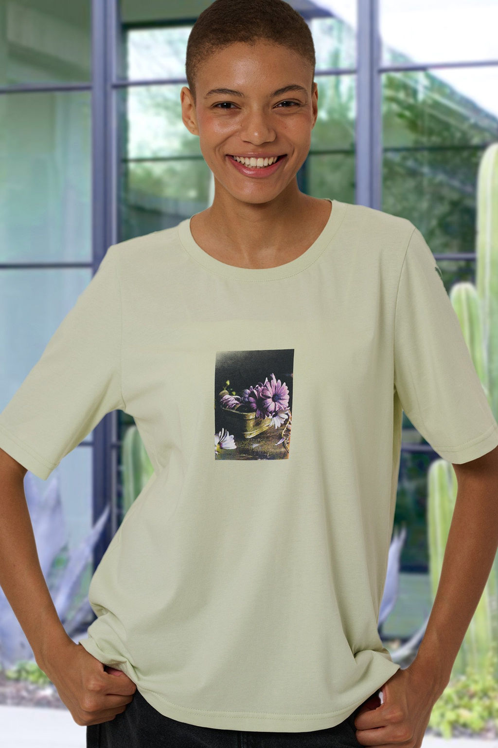 футболка женская 8593-33 Новинка