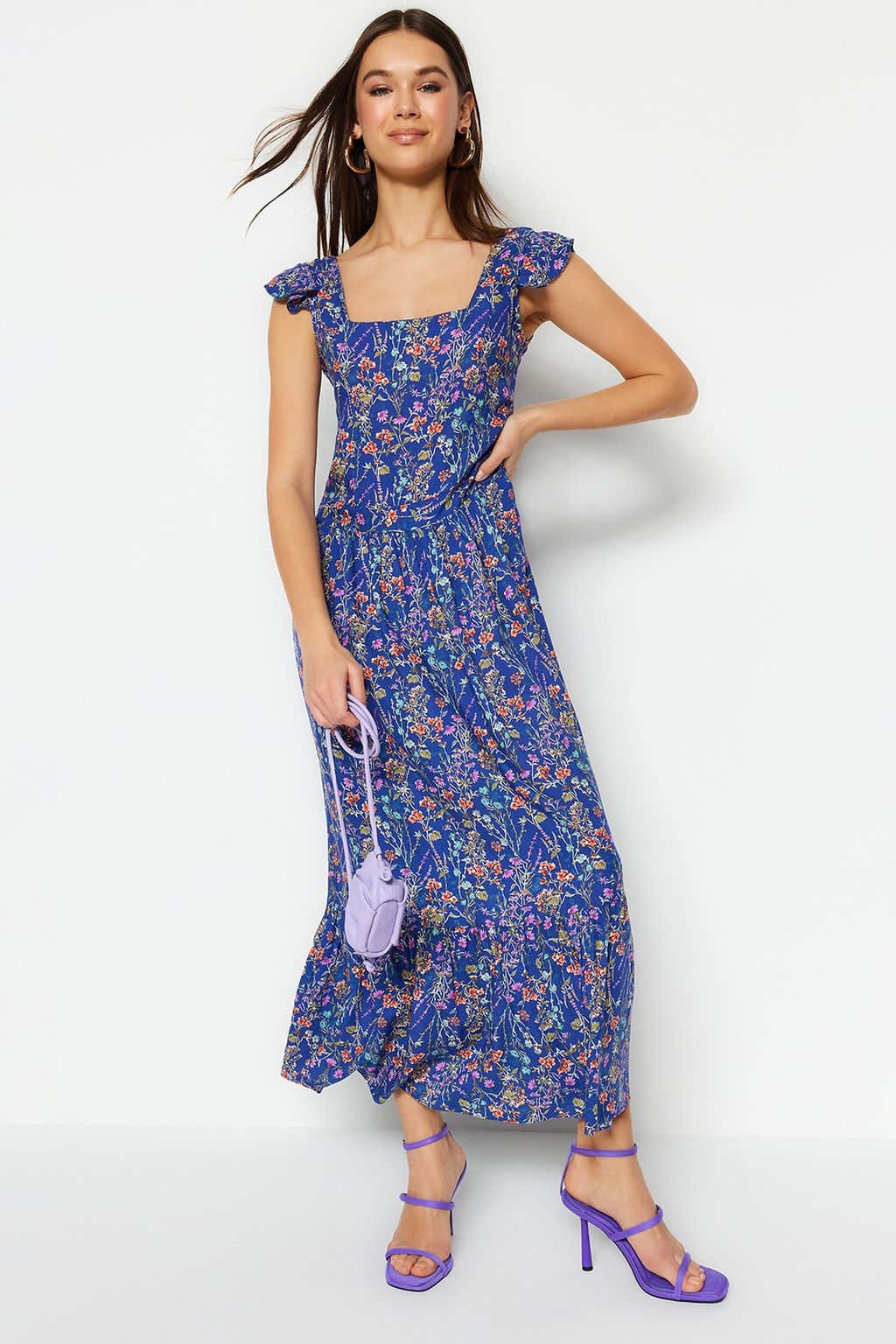 Mavi Cicek Desenli Kare Yaka A Kesim Viskon Midi Dokuma Elbise TWOSS20EL3331