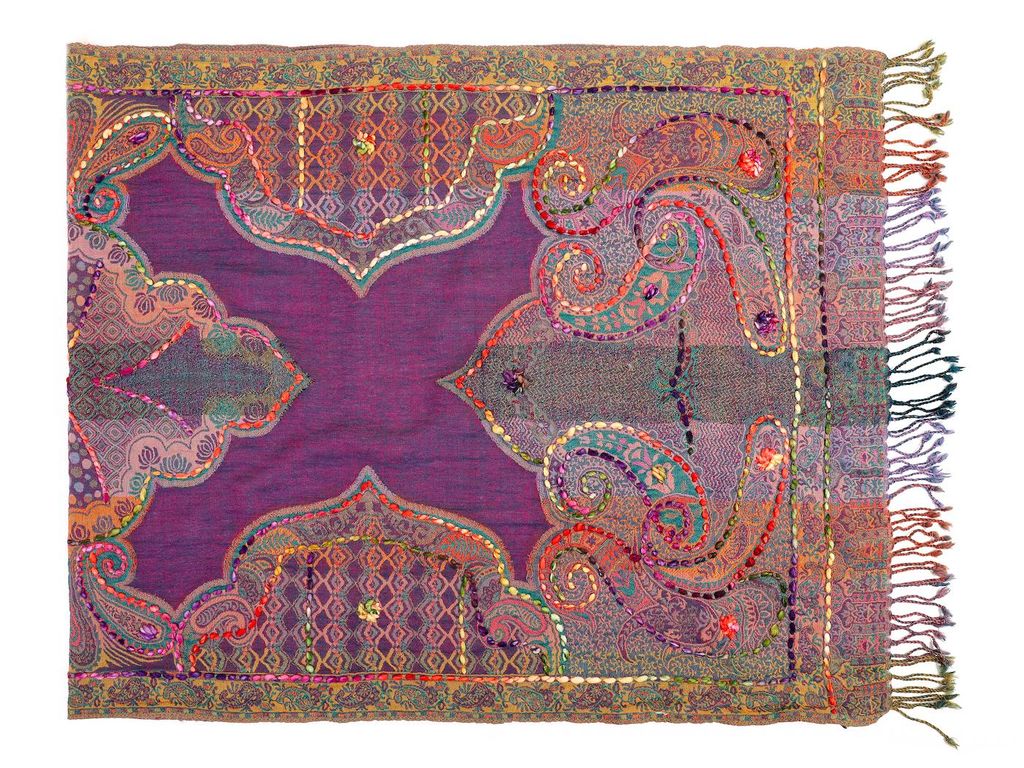 Палантин с вышивкой (шерсть 100%) в ассортименте №Тк903/58 - Ганг фото 2