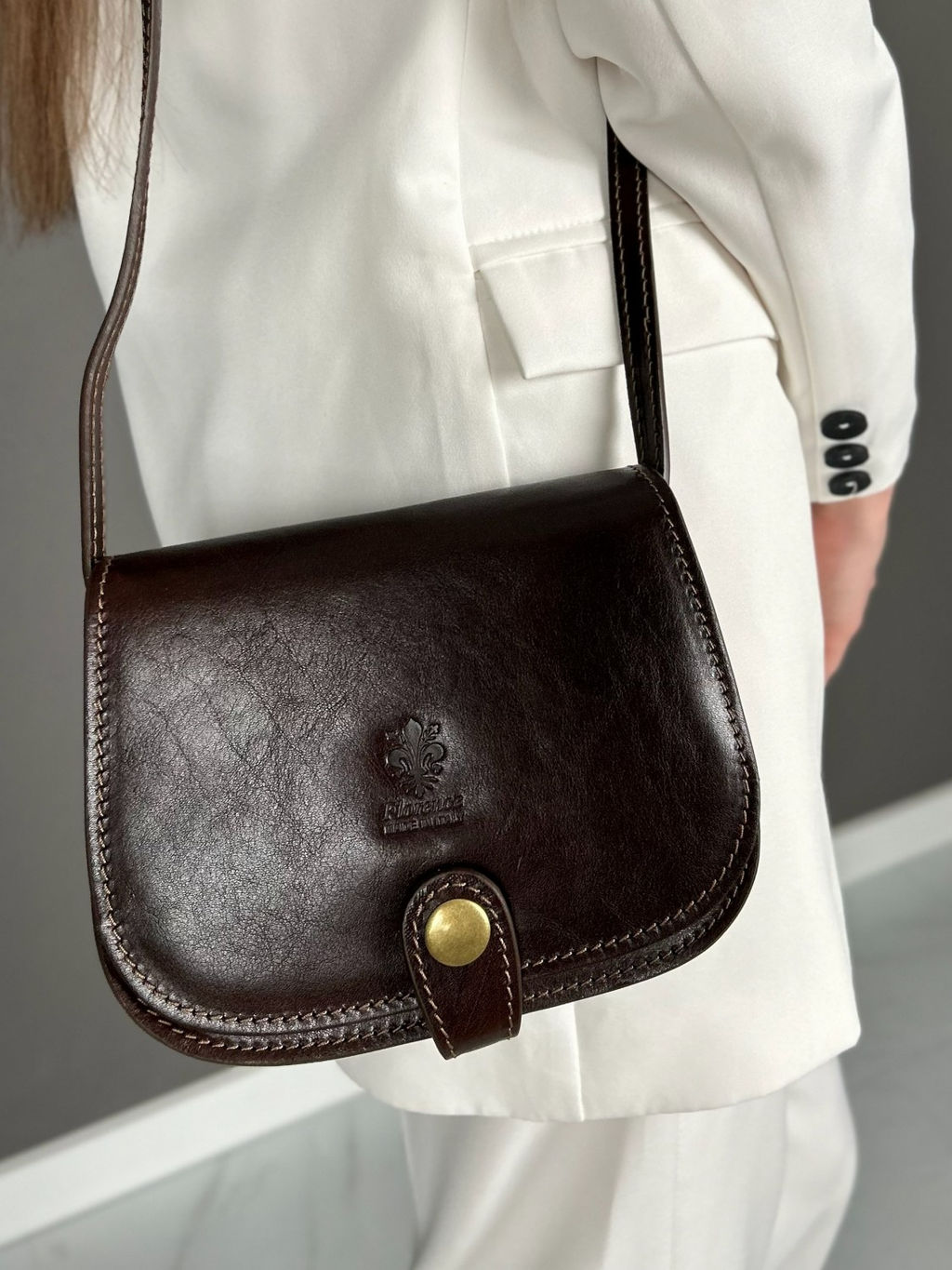 Сумочка женская из телячьей кожи