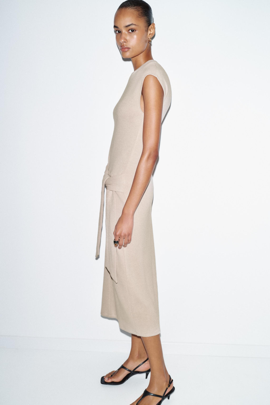 SOFT FABRIC DRESS WITH KNOT - Zara фото 5