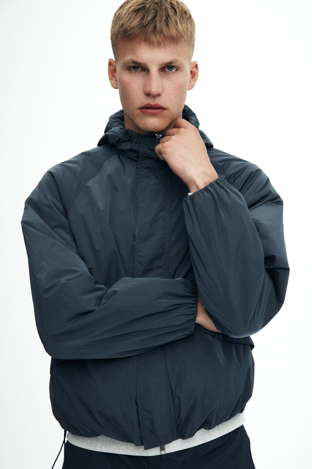 Chaqueta cortavientos de nailon Loose Fit - H&m фото 6