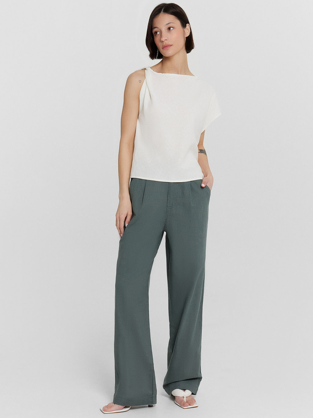 БРЮКИ ЖЕНСКИЕ