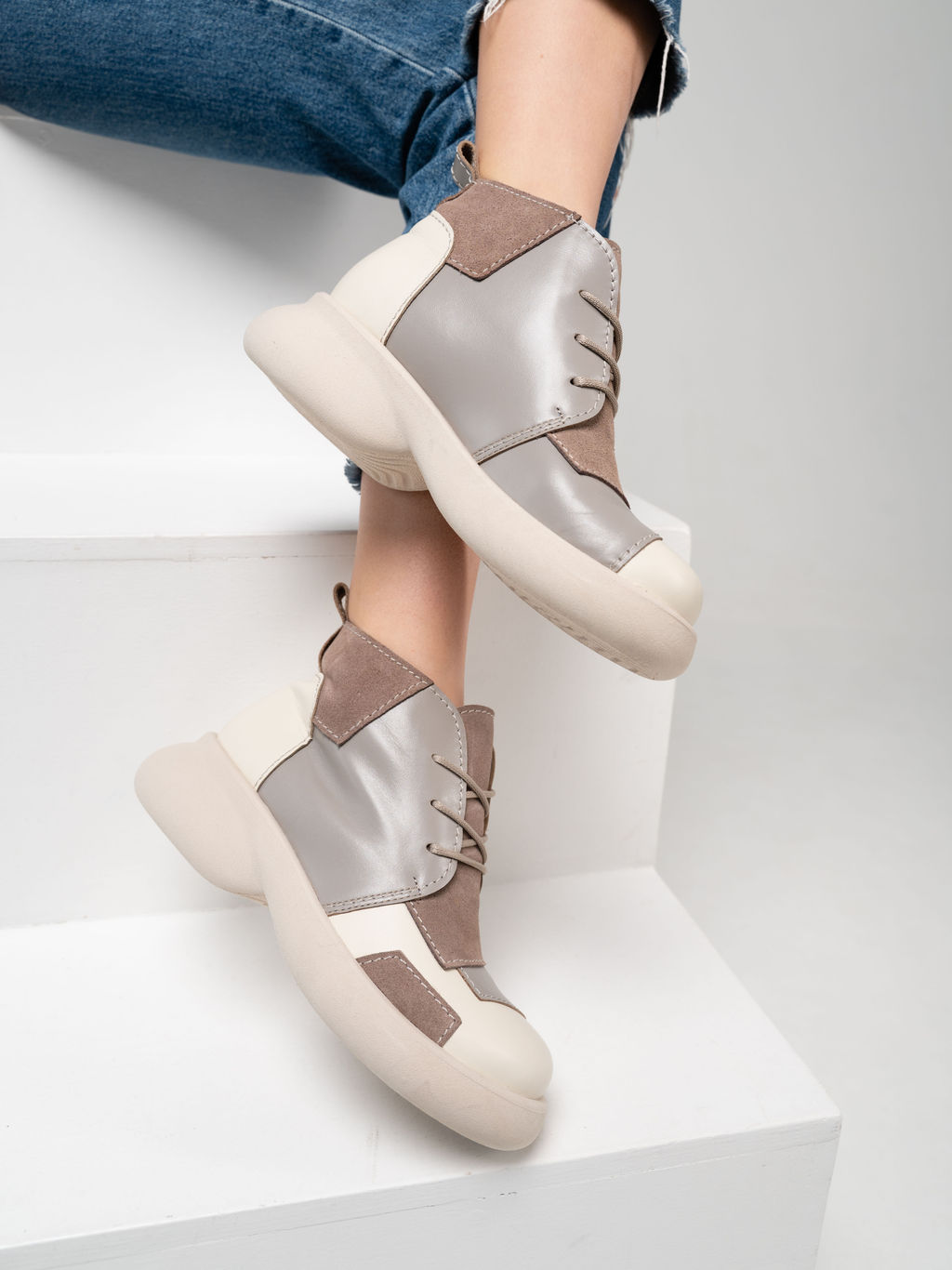 Ботинки 305.927be.Бежевый латте капучино замша/мех