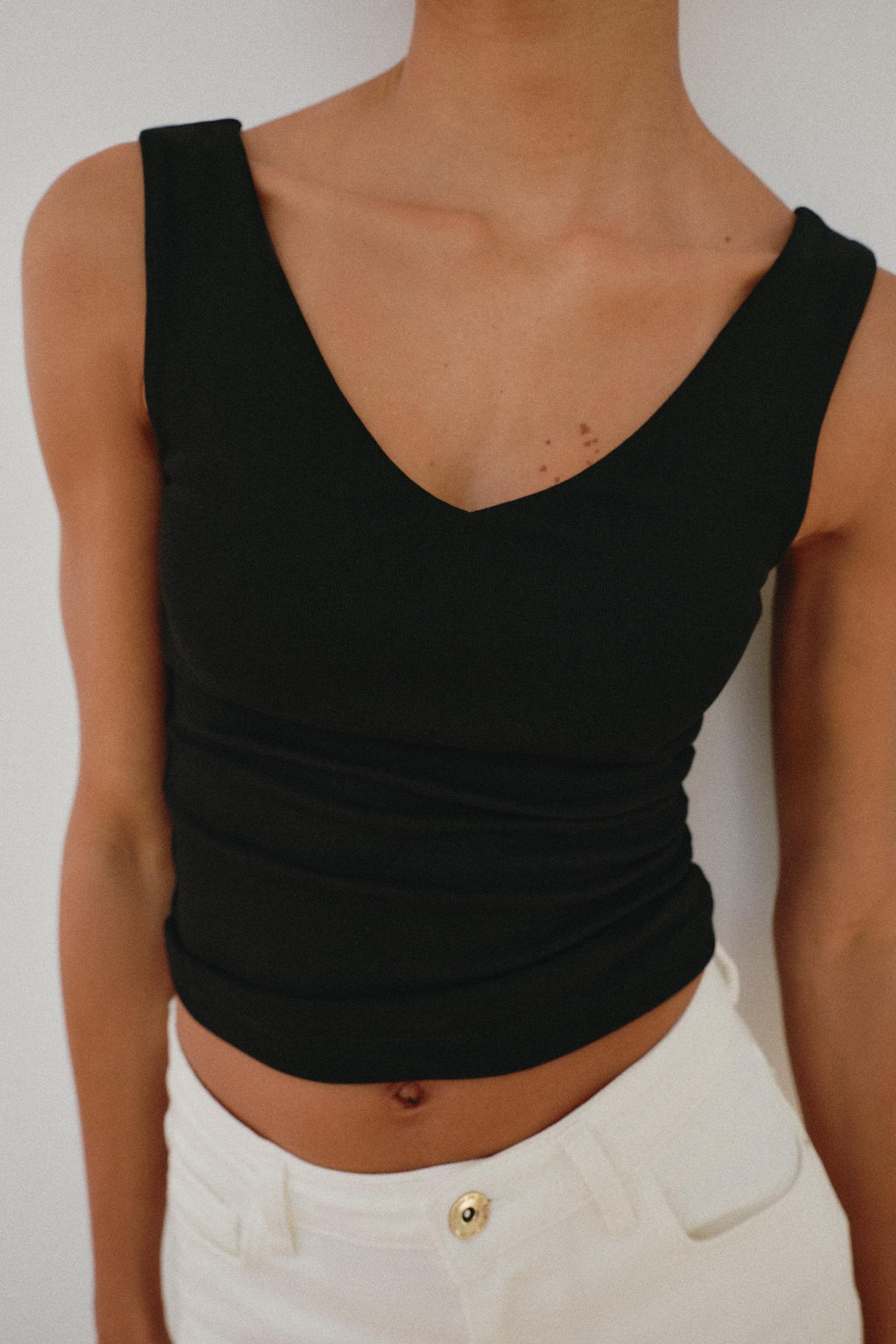 CAMISETA HOMBROS DESCUBIERTOS / Negro - Zara фото 4
