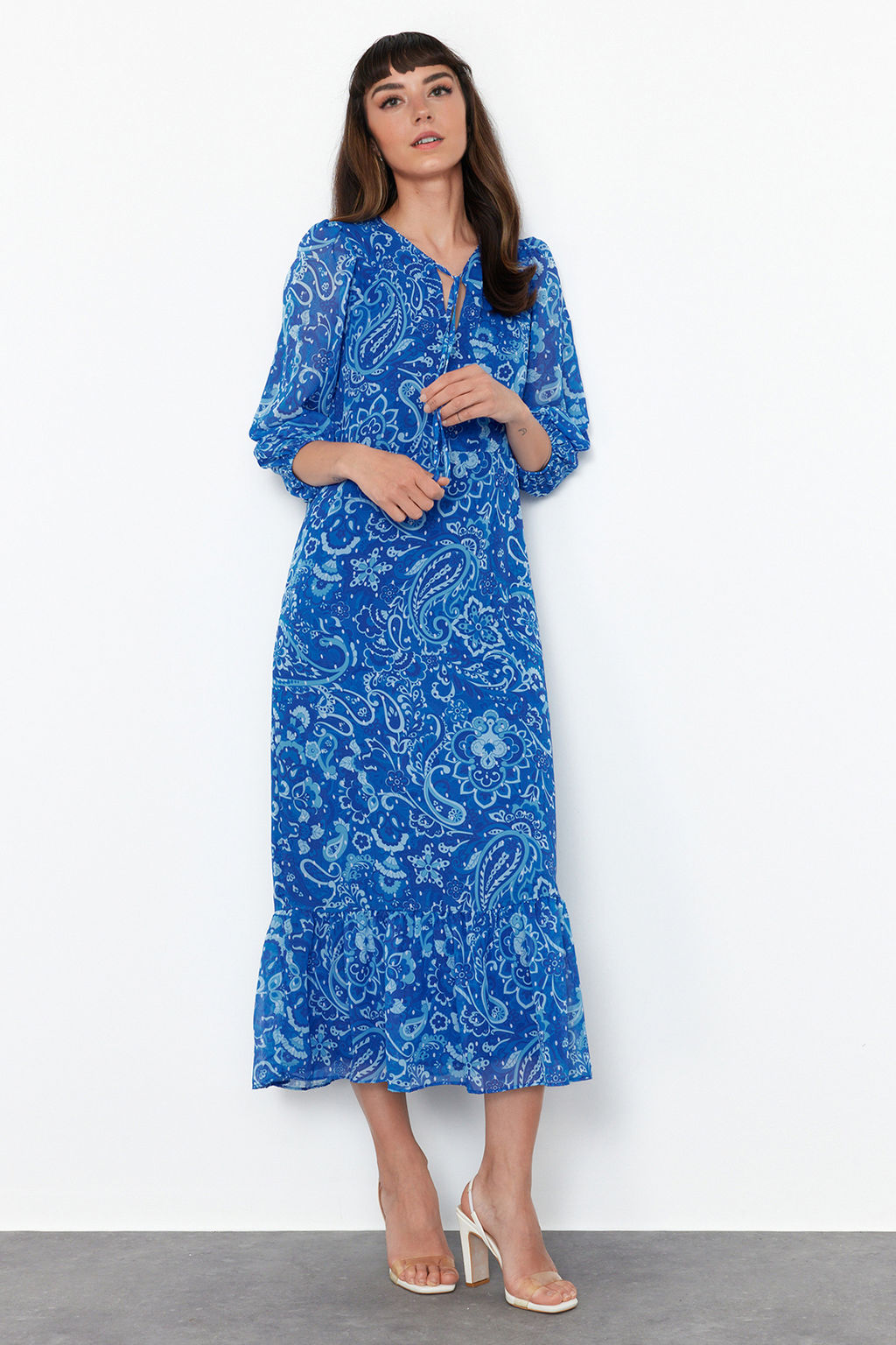 Pembe Sal Desenli Duz Kesim Maxi Astarl? Sifon Dokuma Elbise TWOSS24EL00639 - Trendyolmilla фото 8