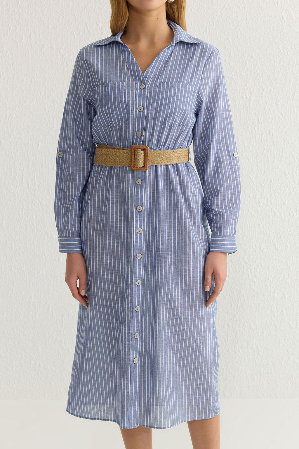 Mavi Kemerli Cizgili Midi Dokuma Gomlek Elbise TWOSS25EL00063