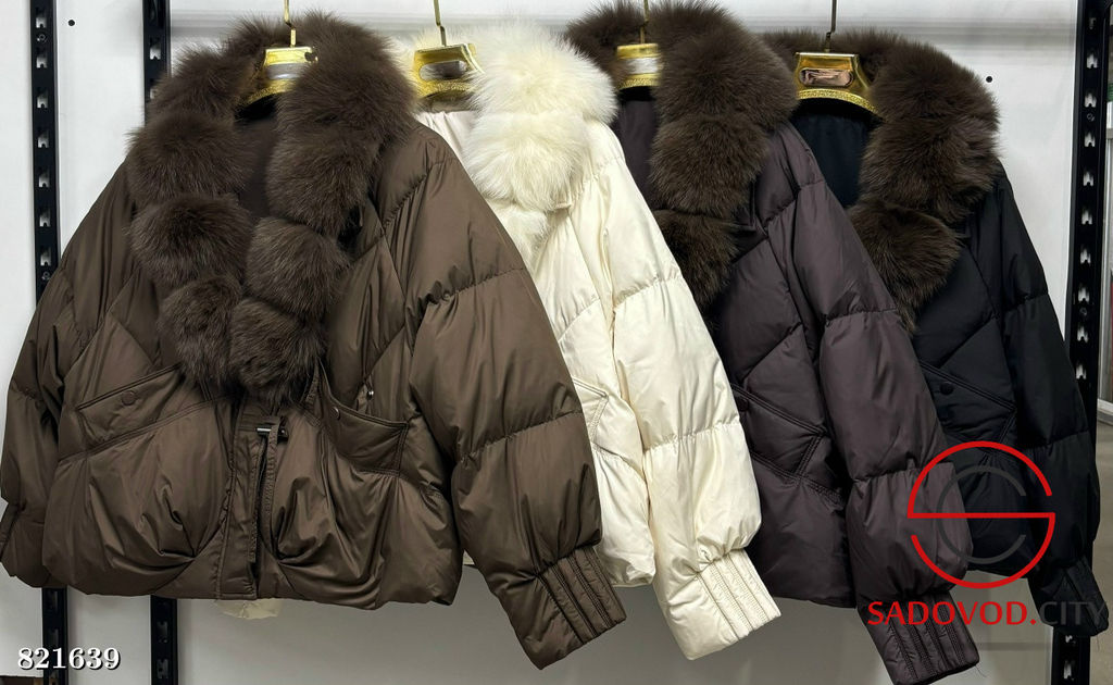Куртка женская с меховым воротником - Bruno фото 2