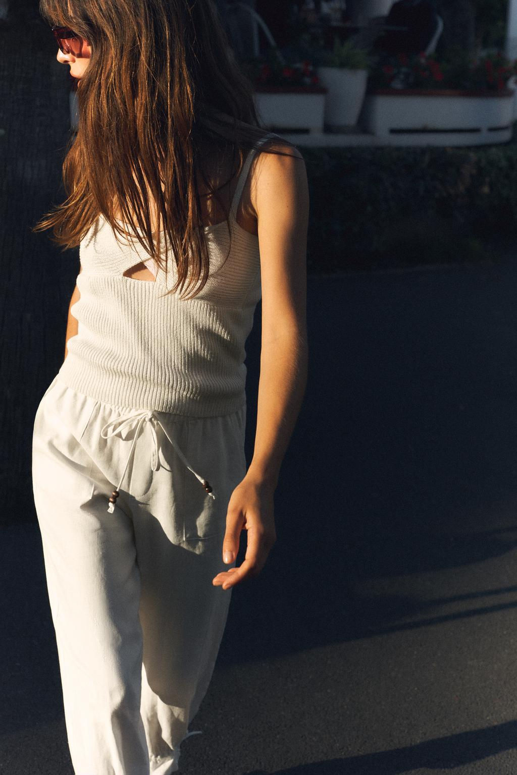 PLAIN LINEN BLEND KNIT TOP WITH KNOT DETAIL - Zara фото 2