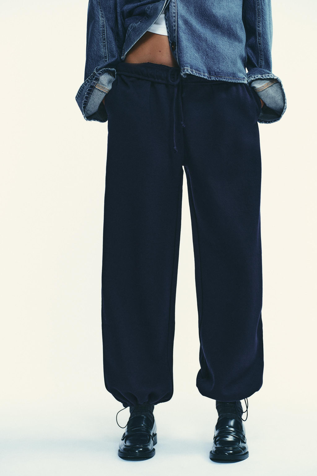 BASIC STRAIGHT PLUSH TROUSERS WITH ADJUSTABLE HEM - Zara фото 4