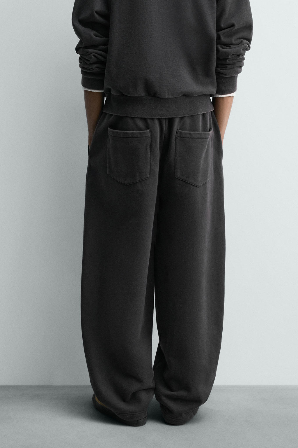 PANTAL?N JOGGER BALLOON FIT LAVADO LIMITED EDITION / Antracita oscuro - Zara фото 11