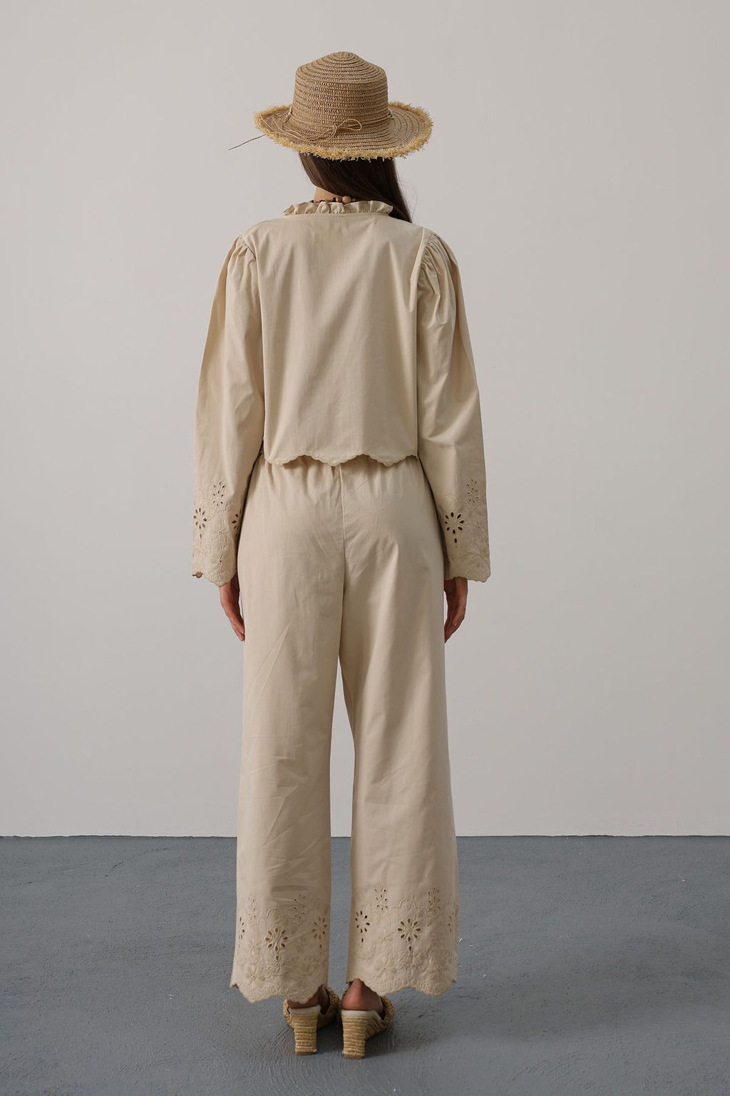 Siyah %100 Pamuk Poplin Baglamal? Brode Detayl? Dokuma Bluz TWOSS25BZ00595 - Trendyolmilla фото 9