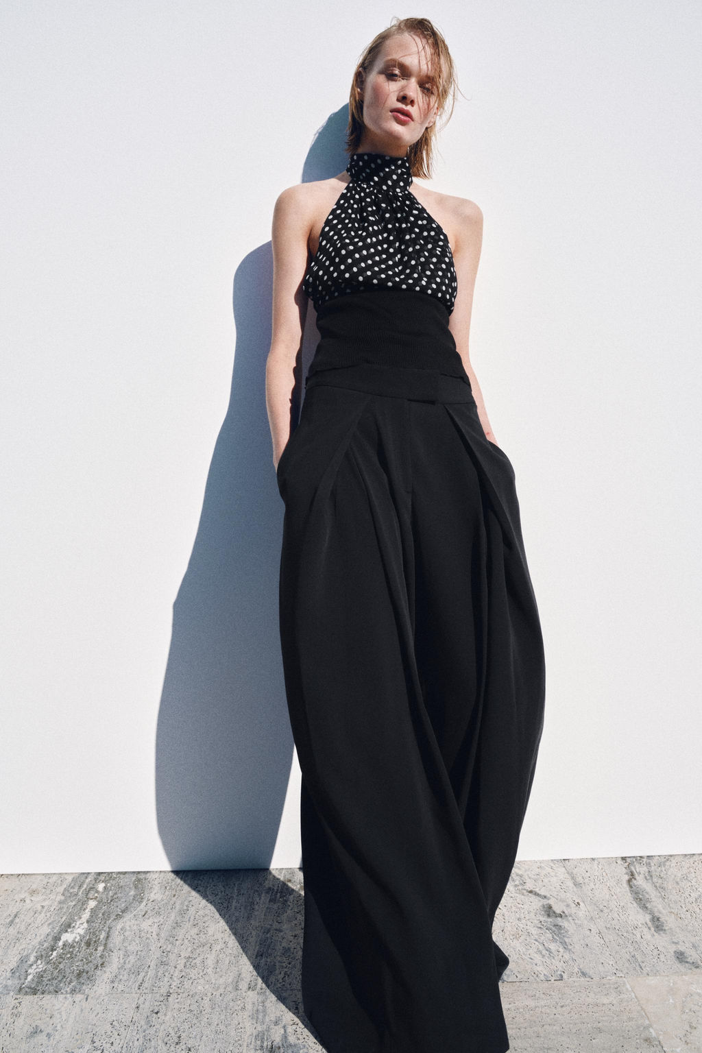 TOP HALTER LUNARES / Blanco / Negro - Zara фото 6