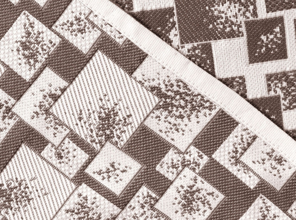 8с11.111ж1 Квадраты (ДТЭ мол.шок) Покрывало декорат.206х230см