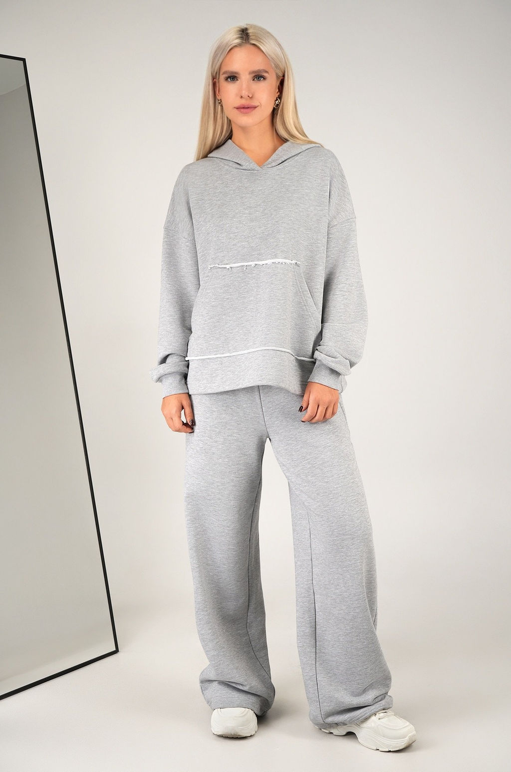 Женский костюм оверсайз из футера Happyfox