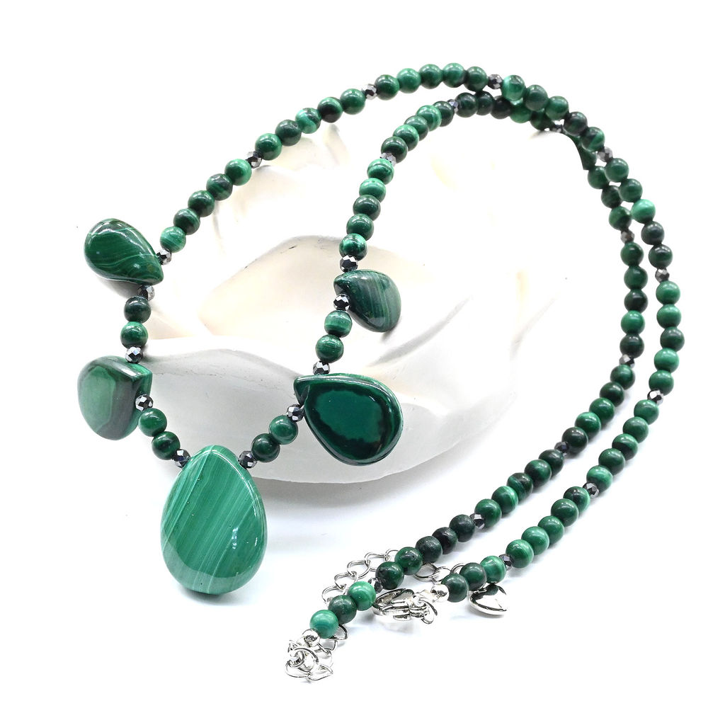 Колье с натуральным малахитом, 45см Радуга камня