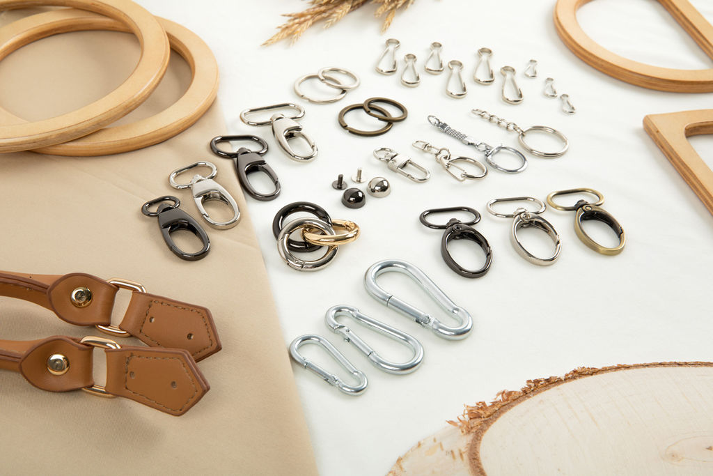 Фурнитура сумочная металл Gamma GH 117/20/10 Карабин 20 мм 10 шт. №06 под черный никель