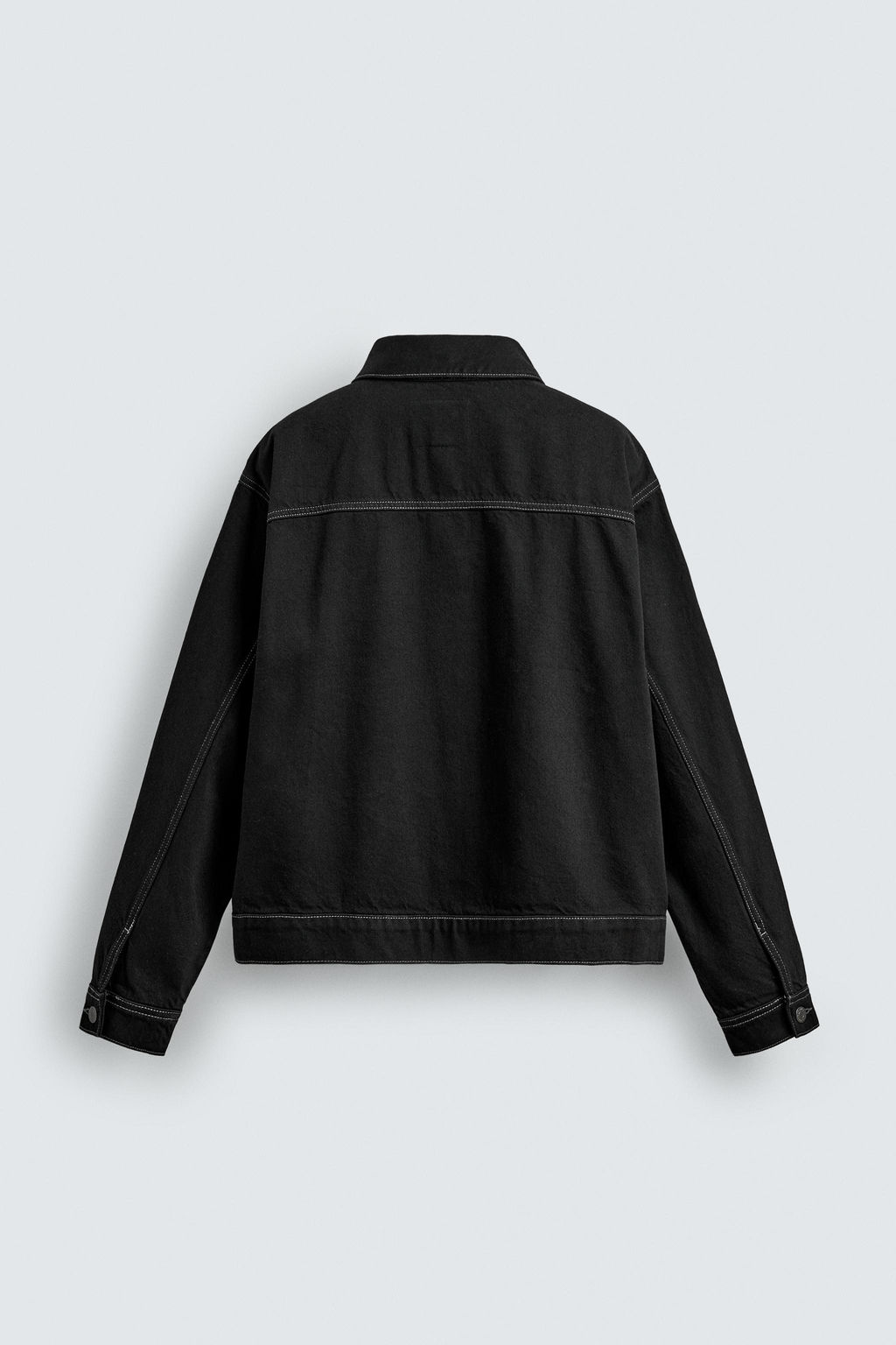 CAZADORA BOXY FIT ALAMARES / Negro