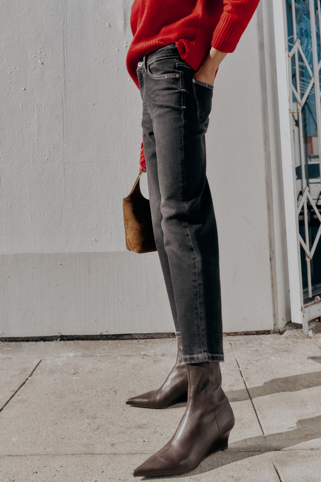 Z.01 HIGH-WAIST MOM FIT JEANS - Zara фото 4