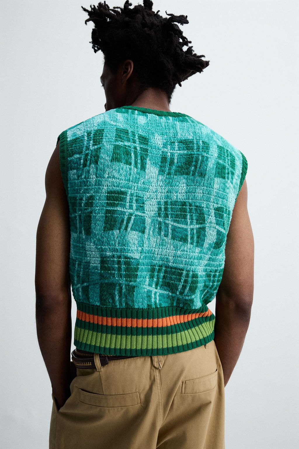 GRAPHIC PRINT KNIT WAISTCOAT  OTIS KWAME KYE QUAICOE - Zara фото 16
