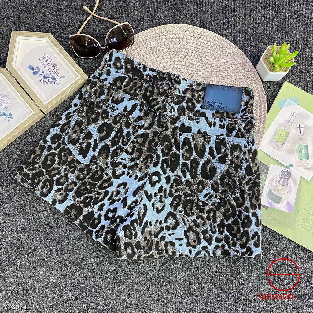 Шорты короткие леопард