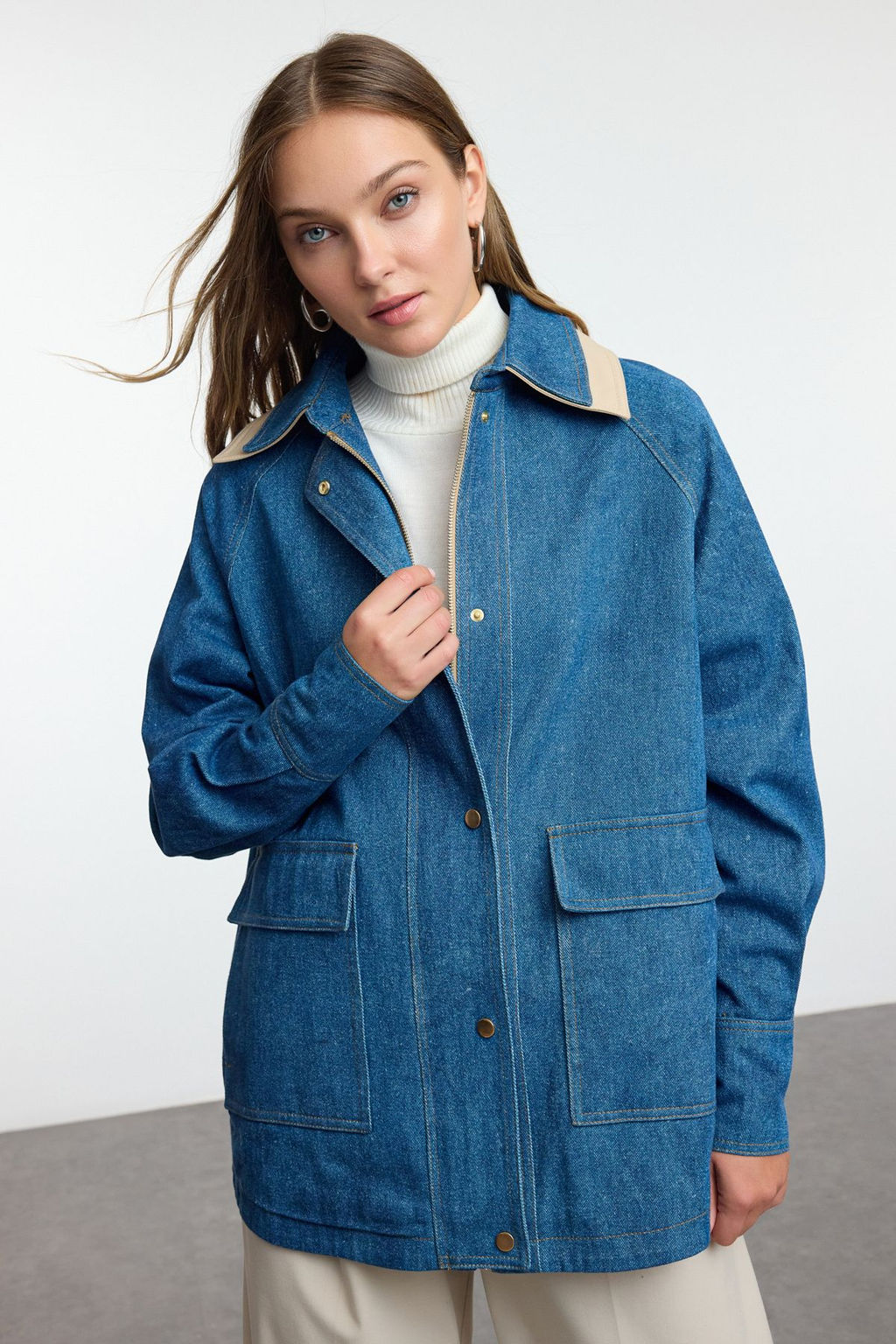 TRENDYOLMILLA Lacivert Oversize Mont TWOAW25MO00174