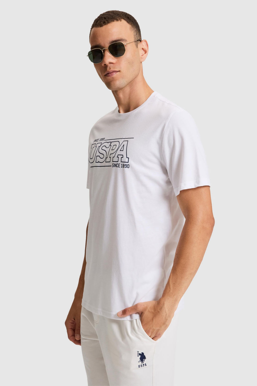 Erkek Beyaz Regular Fit Bisiklet Yaka Ti__rt