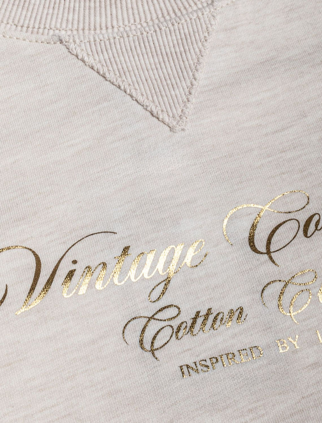 Свободный свитшот с принтом и разрезами из эластичного футера двухнитки без начеса - Vilatte фото 2