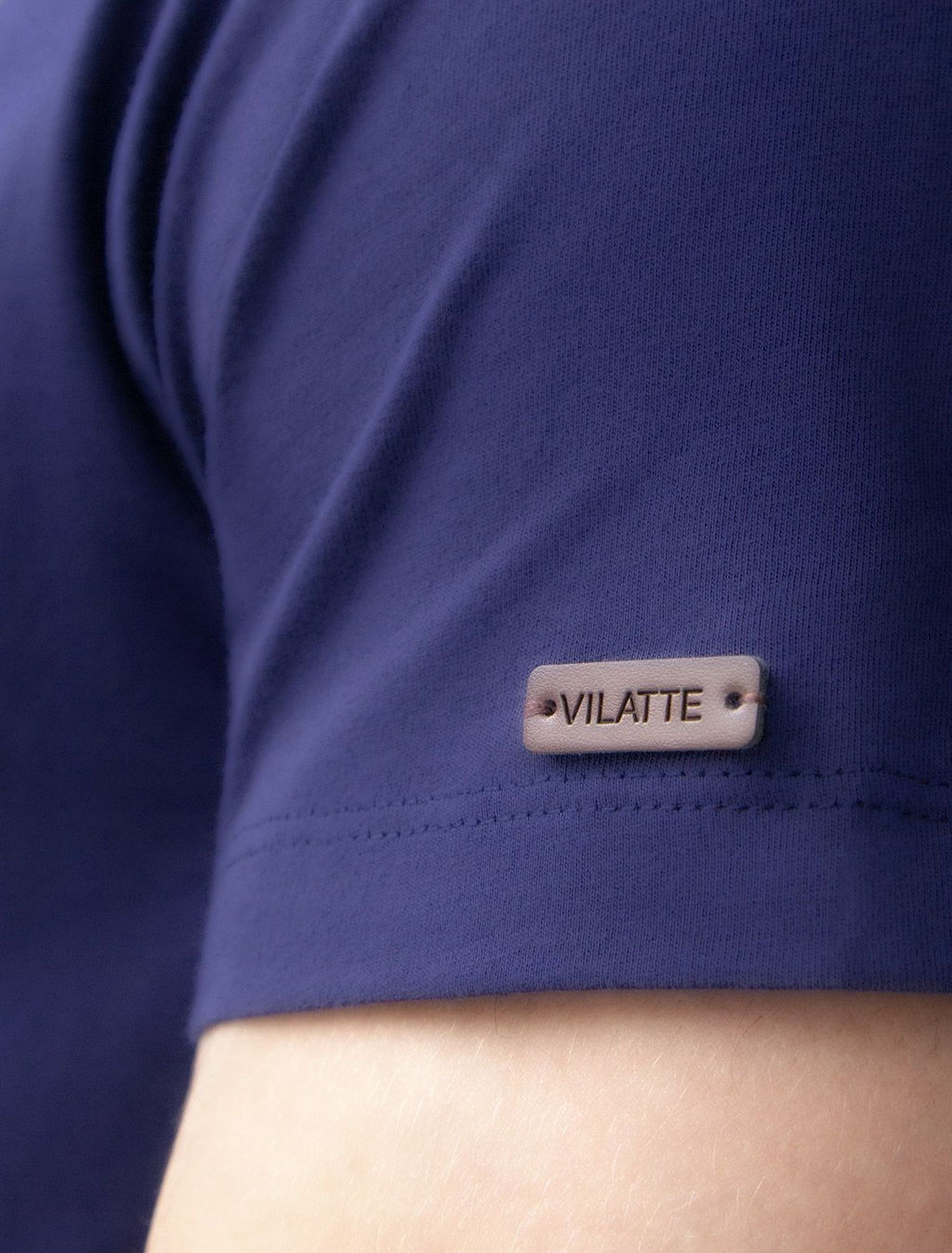 Футболка из премиального хлопка с авторским принтом