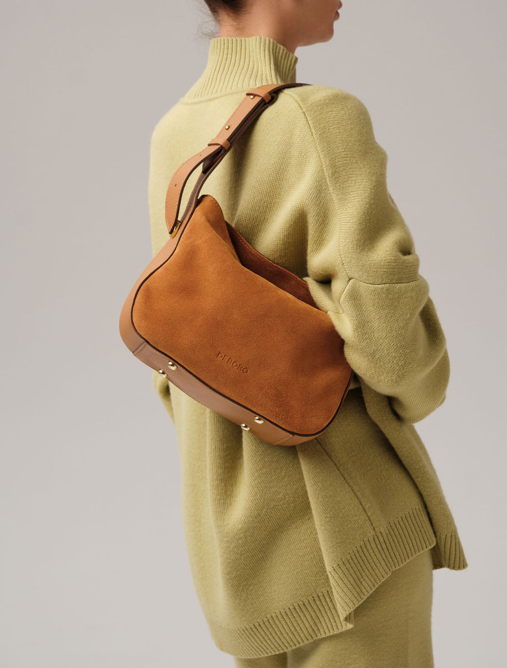 Замшевая сумка Deboro 30610 коричневый лист