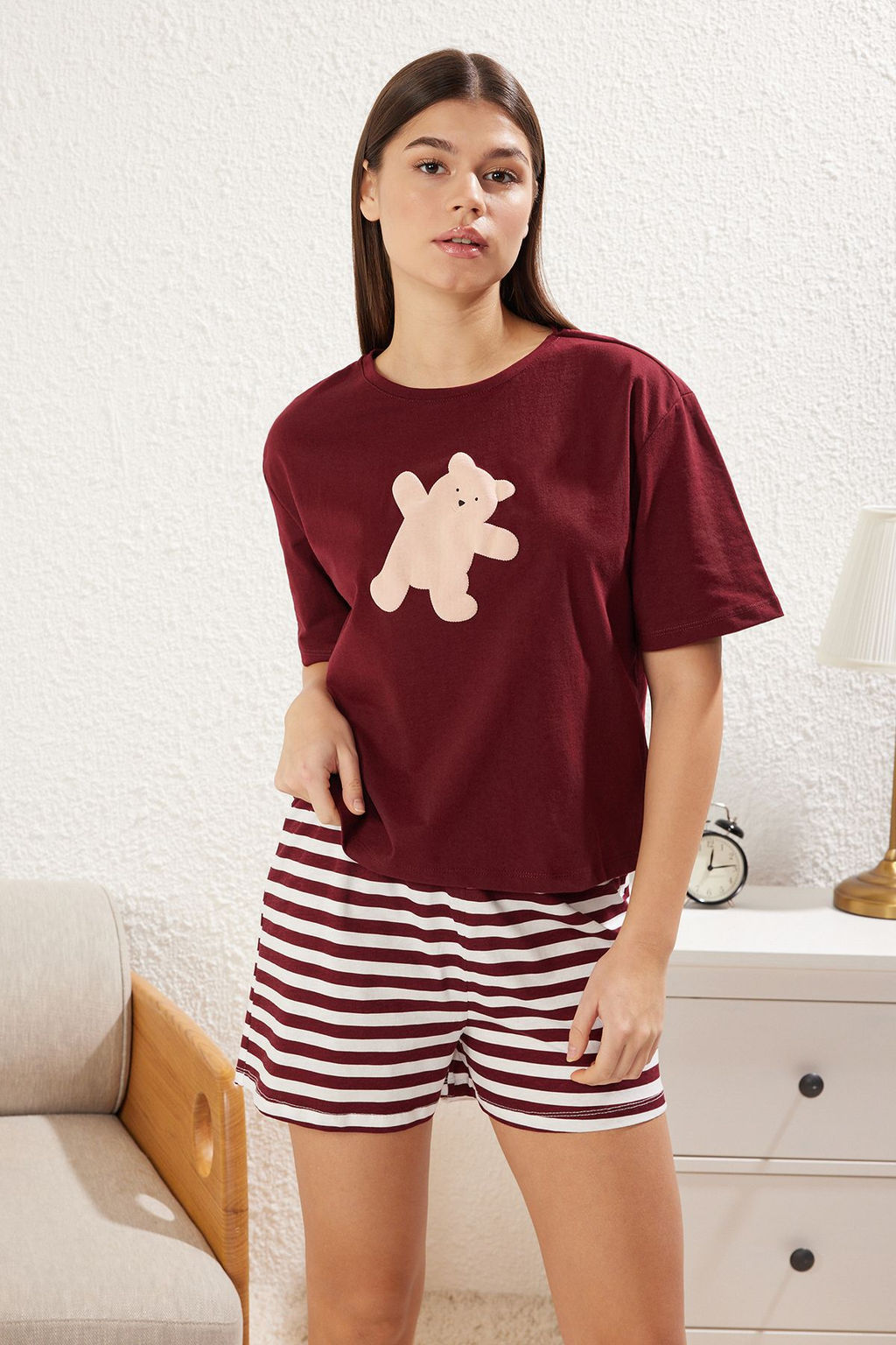 Trendyolmilla Lacivert %100 Pamuklu Ay?c?kl? Sortlu Orme Pijama Tak?m? THMSS24PT00039