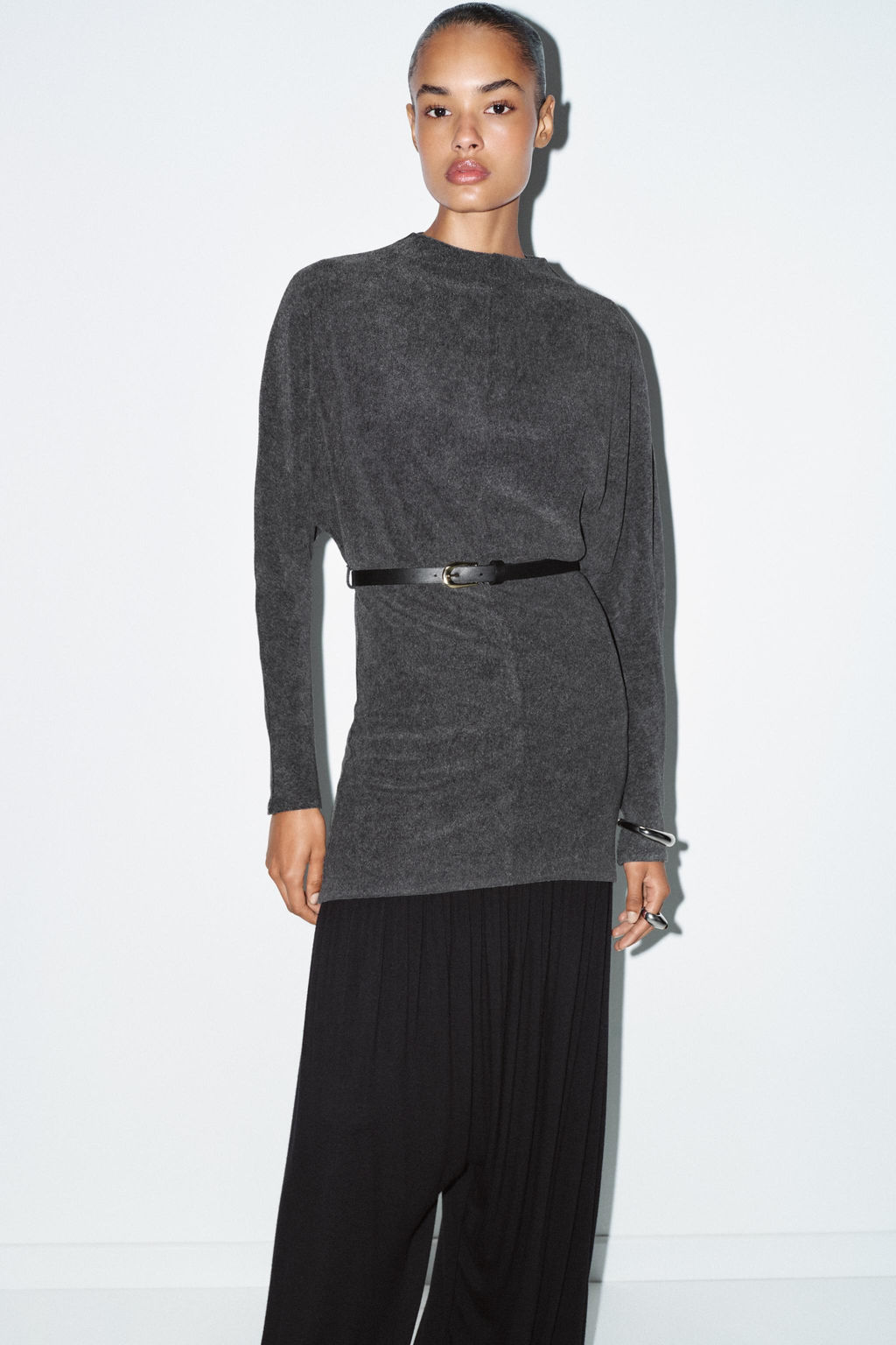 VESTIDO SOFT CINTUR?N / Gris antracita - Zara фото 5