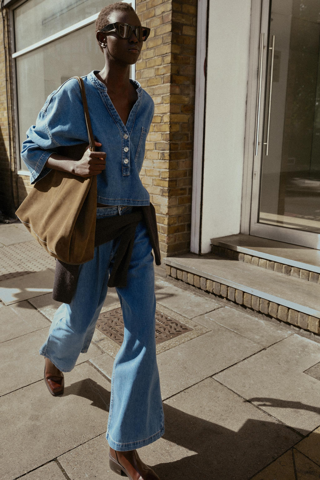 DENIM STAND COLLAR SHIRT