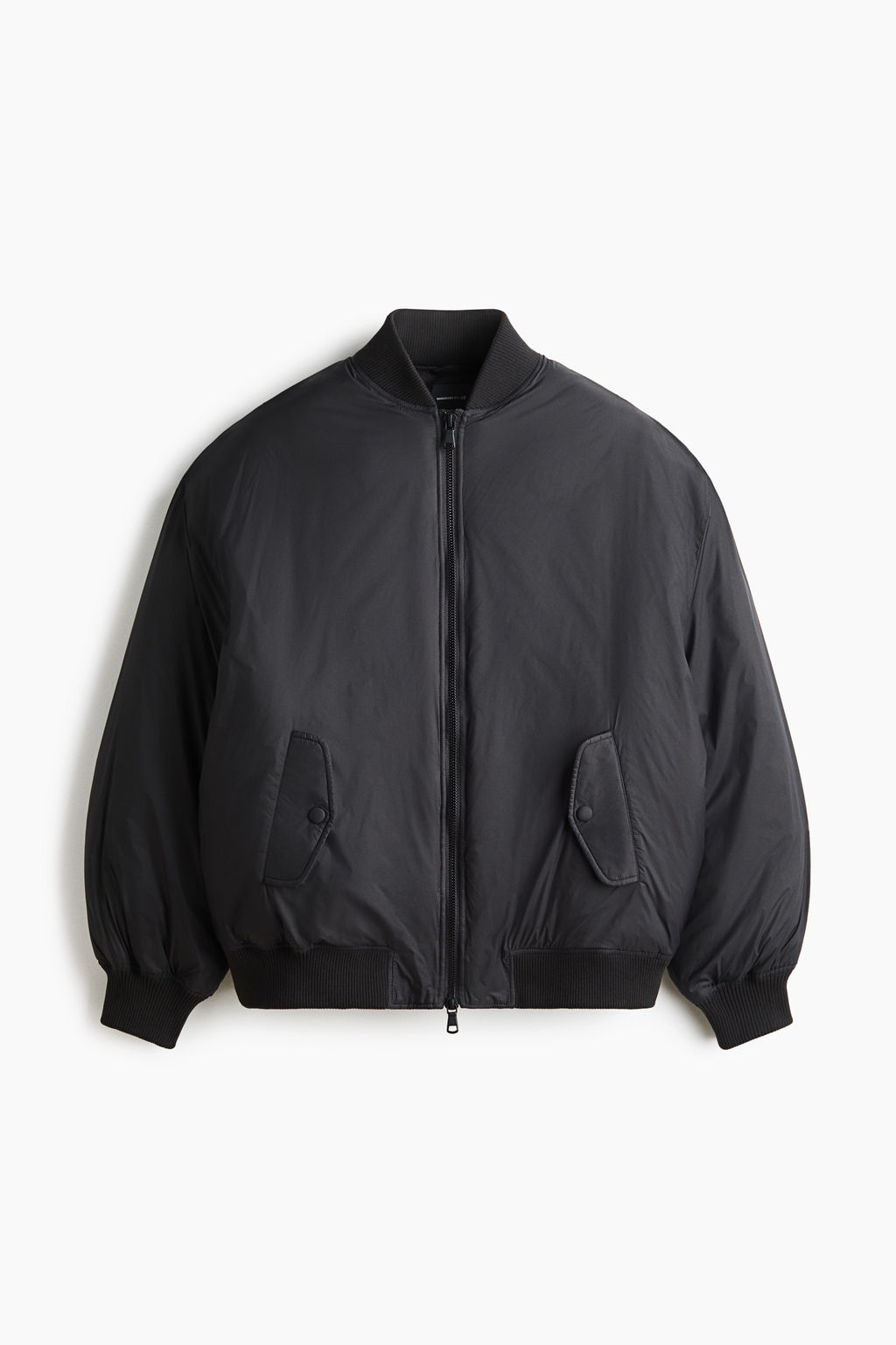 Cazadora bomber oversize de plum?n
