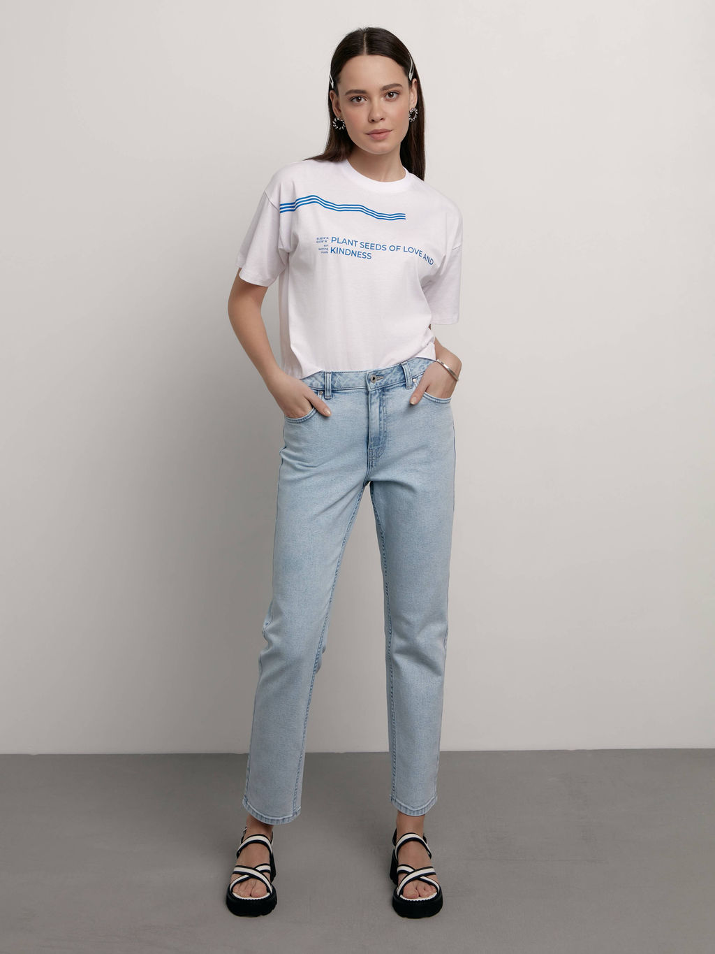 CONTE Свободная футболка из хлопка с рисунком Love and kindness LD 2211 white