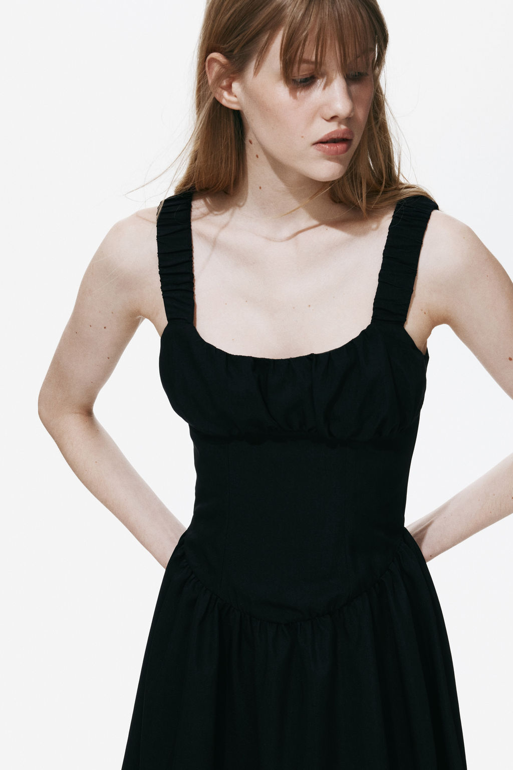 Gathered twill dress - H&m фото 6