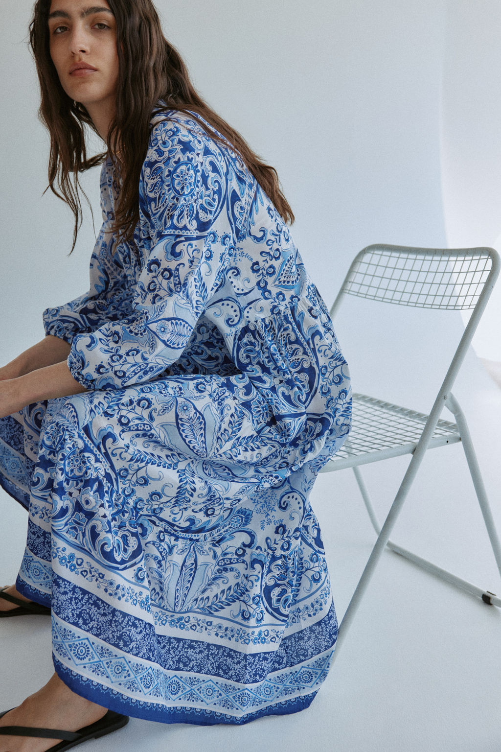 Vestido escalonado de corte midi - H&m фото 7