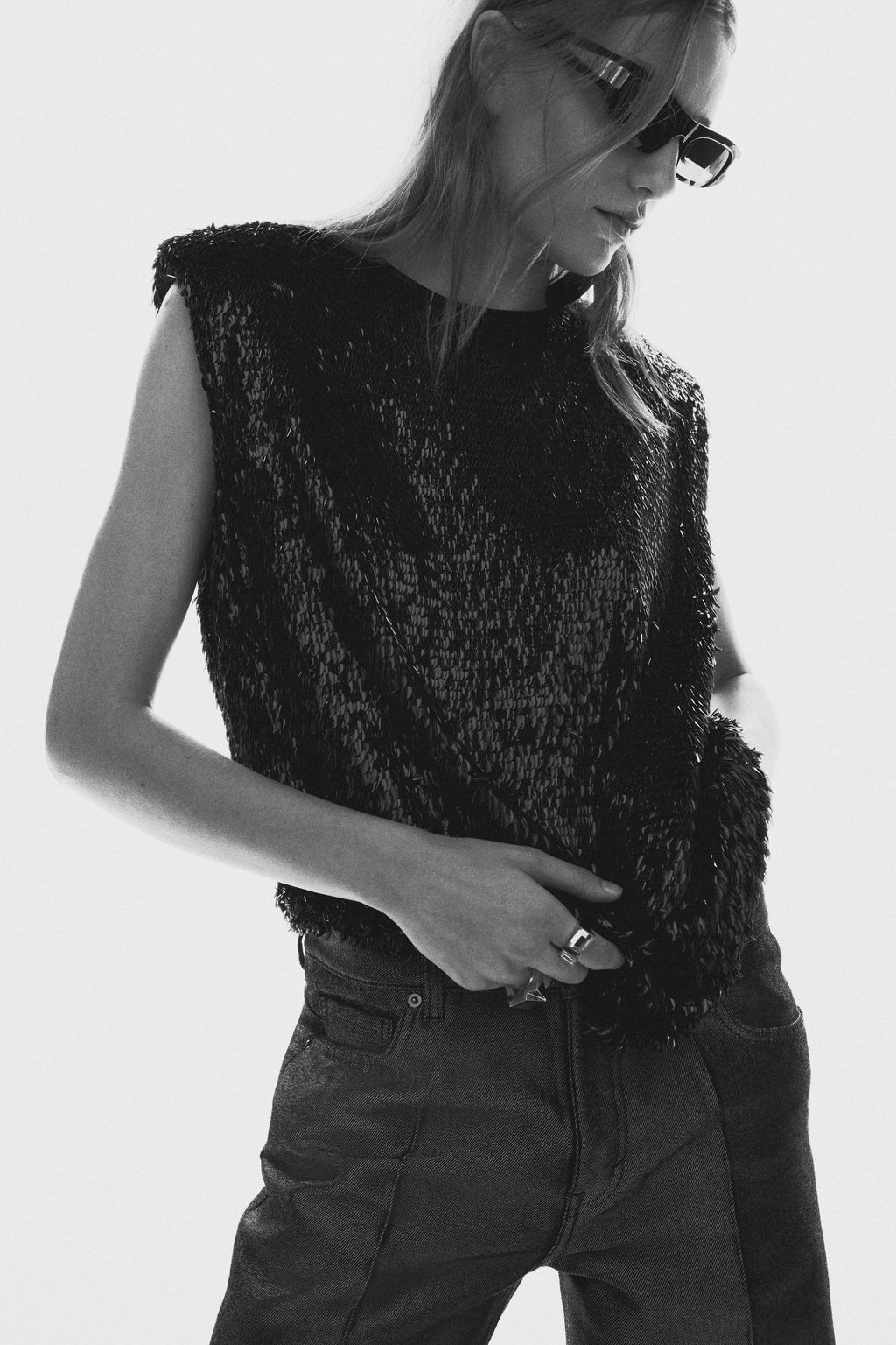 Top de lentejuelas con hombreras - H&m фото 6
