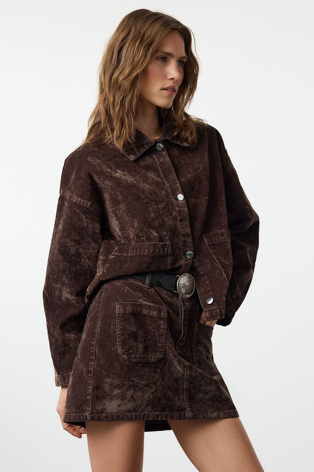 Kahverengi Suet Gorunumlu Normal Bel Mini Denim Etek TWOAW25ET00101