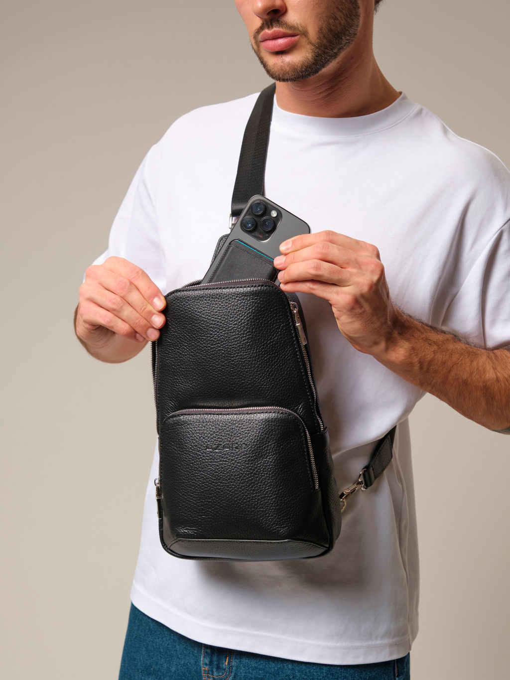 Сумка мужская Azaro 7050 черный