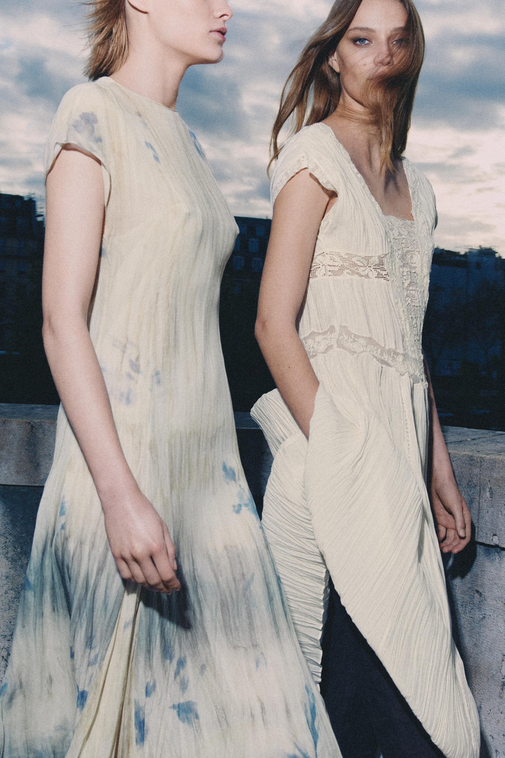 VESTIDO PLISADO ENCAJE ZW COLLECTION / Crudo - Zara фото 2