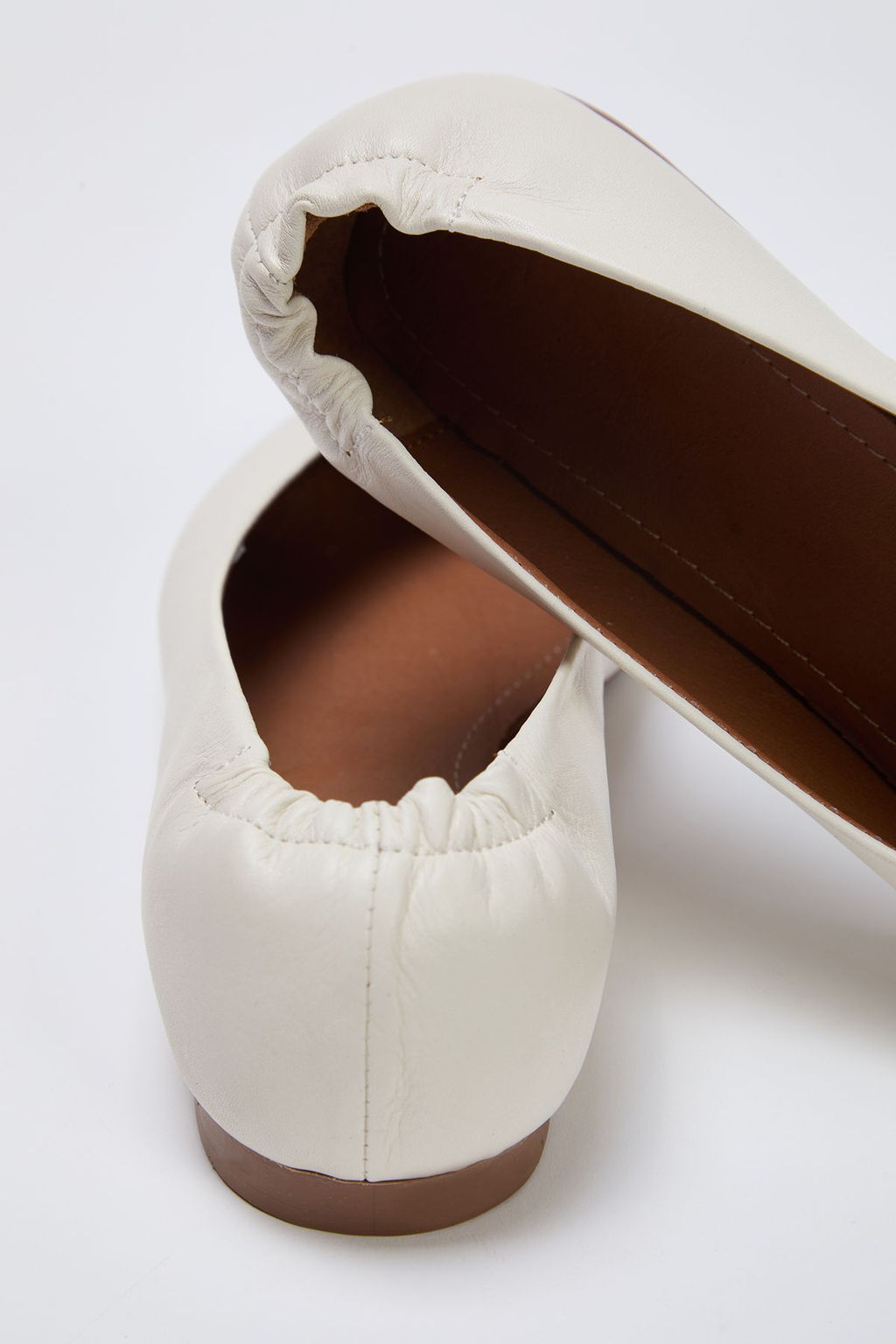 Trendyolmilla Shoes Ekru Hakiki Deri Sivri Burun Arkas? Buzgulu Kad?n Babet TAKSS25BE00019  фото 8