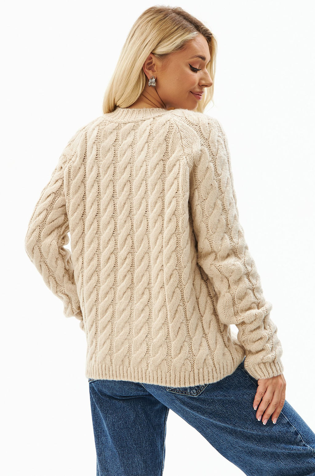 Женский свитер с косами оверсайз Happyfox