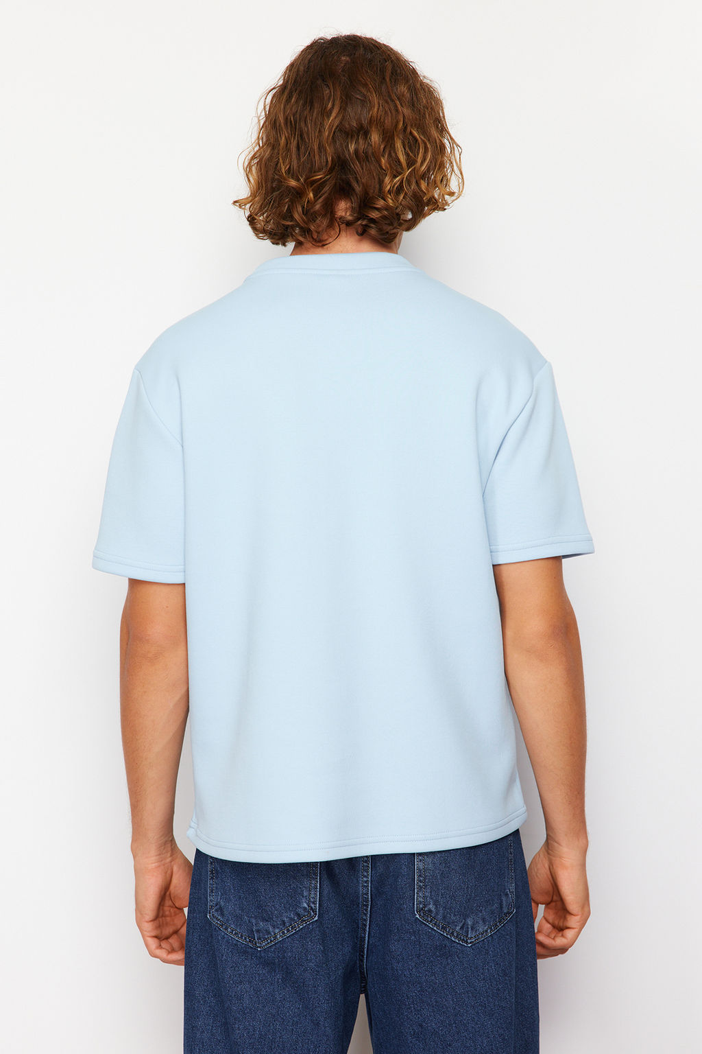 Siyah Oversize/Genis Kesim Kabar?k Yaz? Bask?l? K?sa Kollu Tok Kumasl? T-Shir TMNSS24TS00114 - Trendyolmilla фото 16