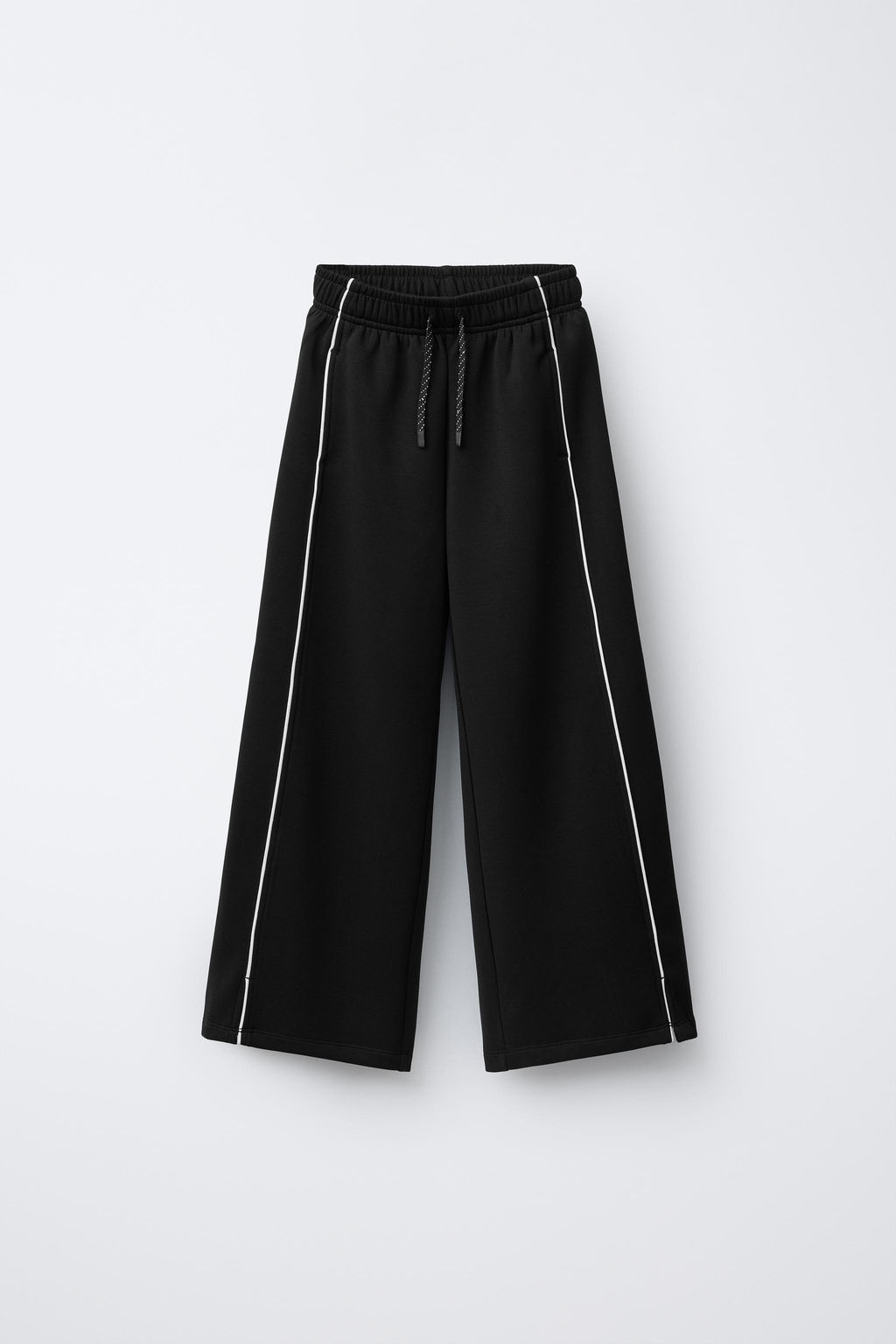TROUSERS WITH MODAL AND CONTRASTING TRIM