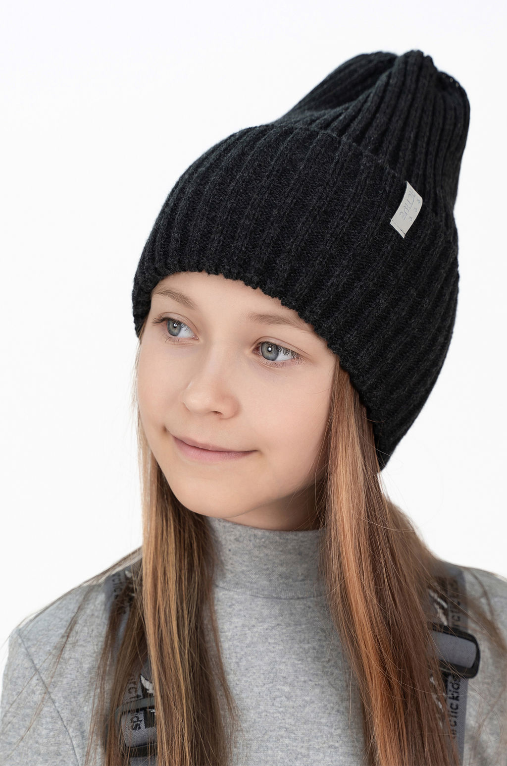 Шапка вязаная антрацит Ш-120 (56-58)