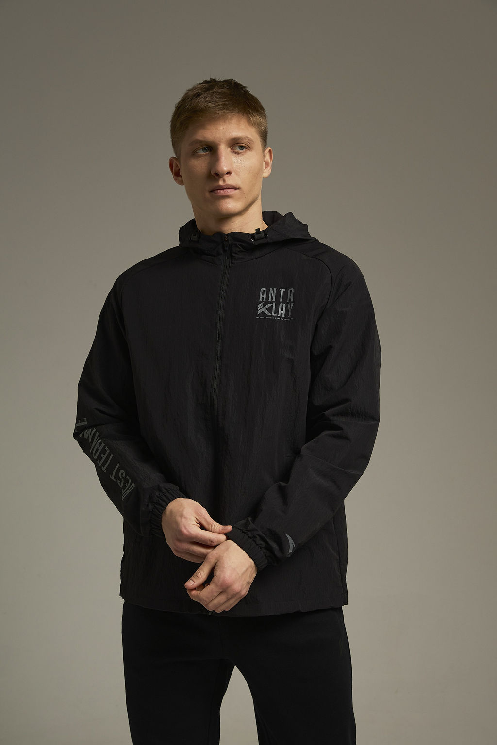 Ветровка Черный - Anta фото 2
