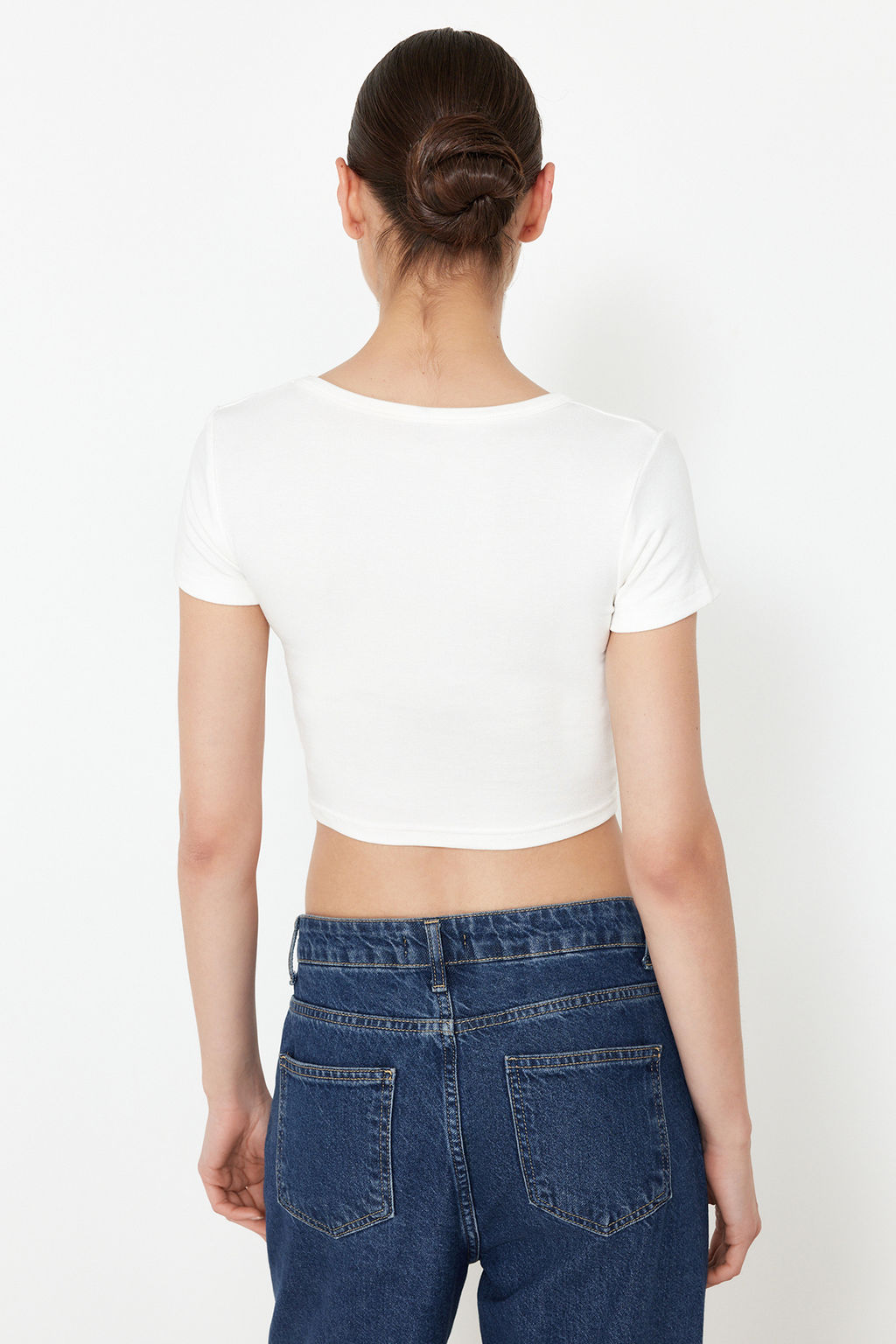 Trendyolmilla Premium Siyah-Ekru 2li Paket Crop Viskoz/Yumusak Kumas Esnek Orme Bluz TWOSS23BZ00108  фото 47