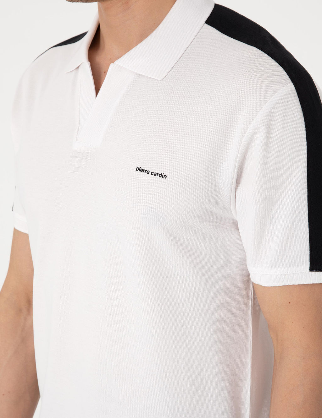 Siyah Kol Detayl_ Slim Fit %100 Pamuk Apa_ Yaka Ti__rt